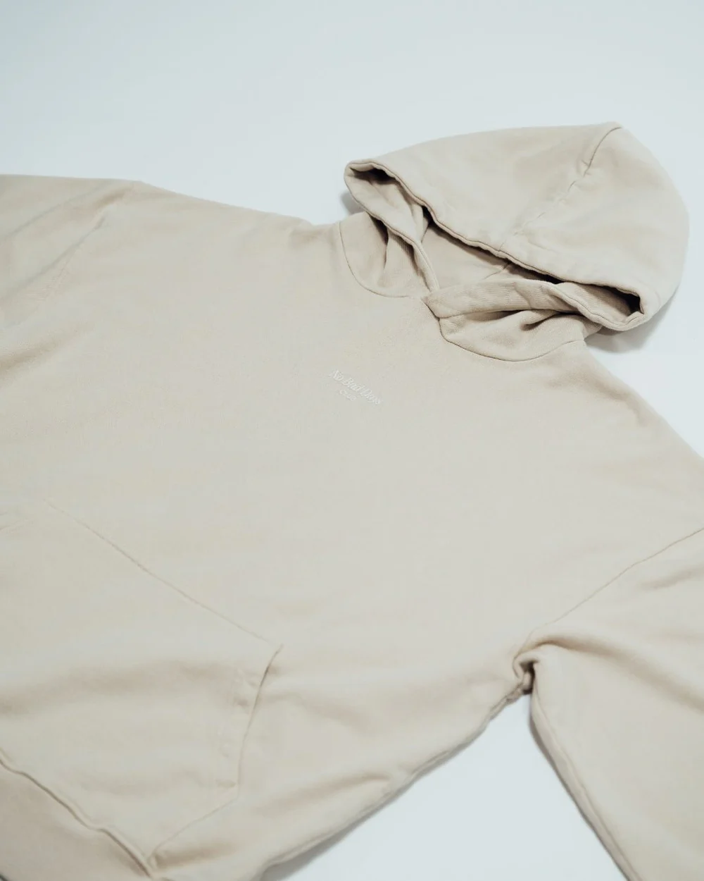 No Bad Days Cl*b Hoodie – Bild 7